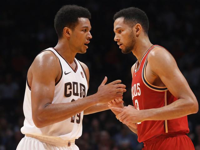 “九游app_ 历史经典：那些经典球员的巅峰对决”，nba历史经典球队