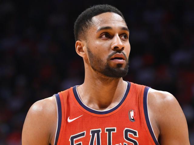 “九游app_ 场外故事：NBA明星的超凡趣味爱好”，nba场边明星