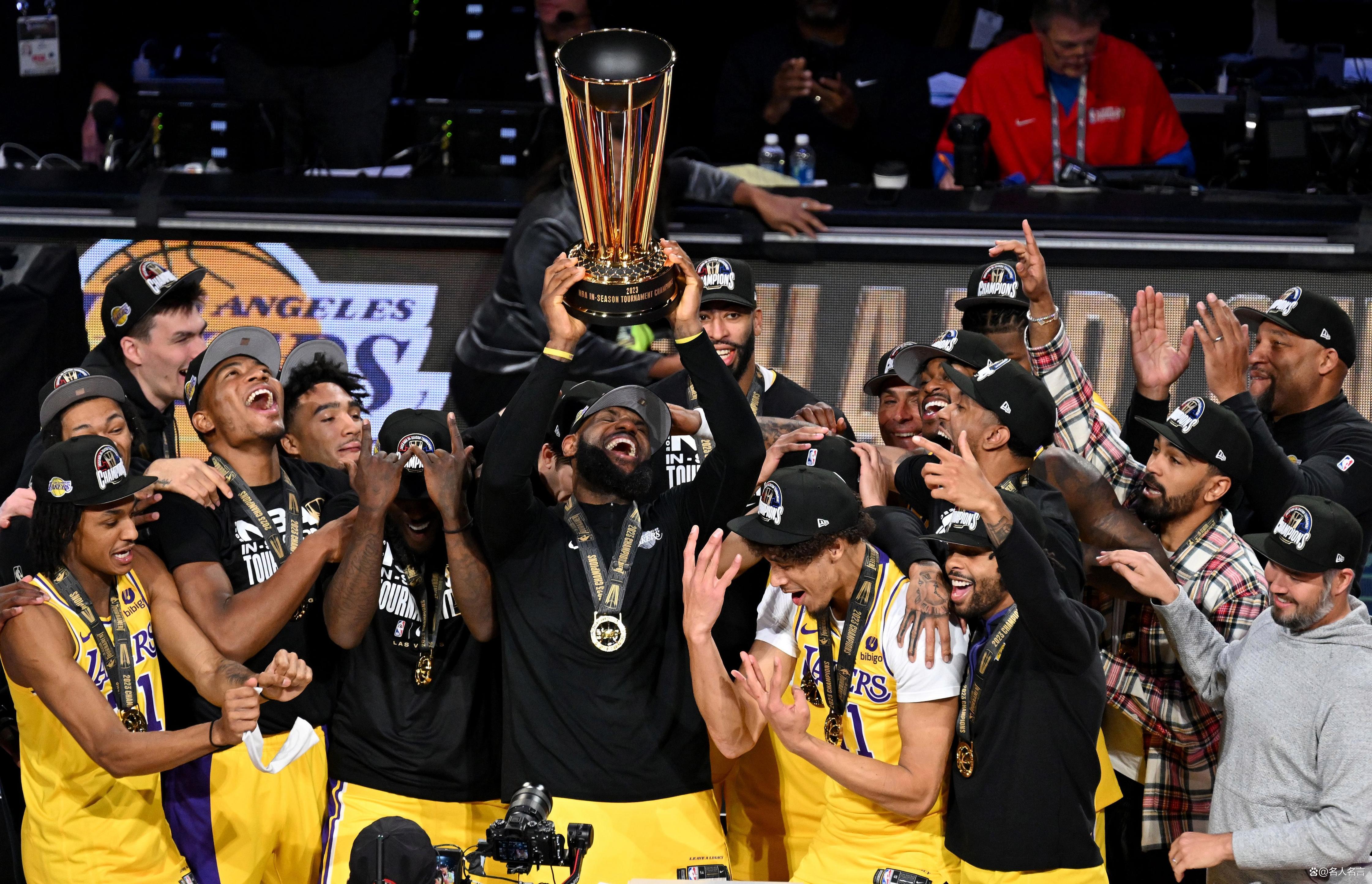 关于NBA年度盛典：奖项争夺、盛大颁奖引人期待的信息
