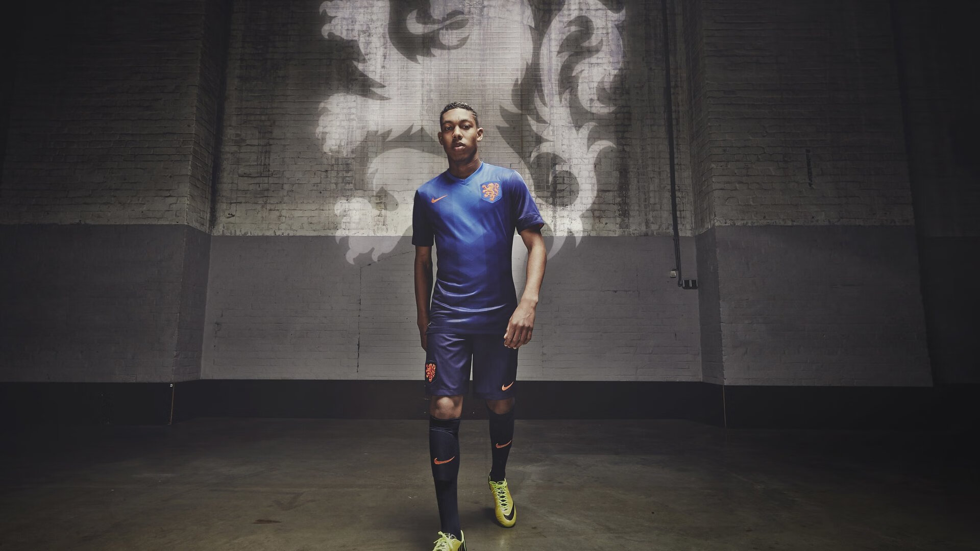 九游sports-尼斯中场魔术师成为球队的灵魂,魔术队尼尔森