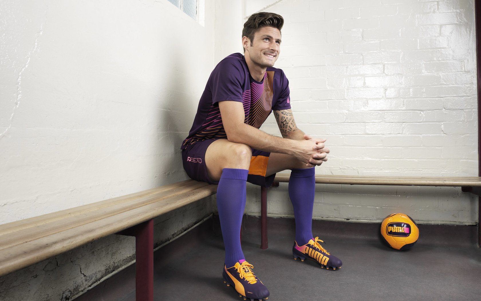 九游体育官网入口-球迷“云投票”揭晓：最帅球员、最_主页_帅的队伍你支持谁？，最帅球星壁纸